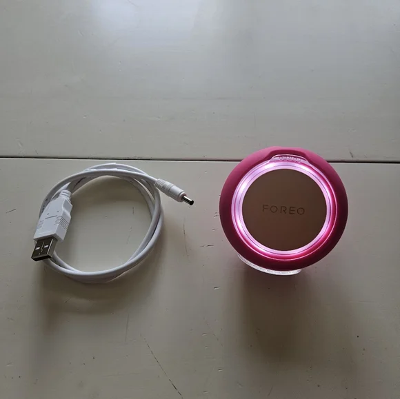 New Out Of Box Foreo UFO Mini 2- Fuschia - Picture 2 of 3